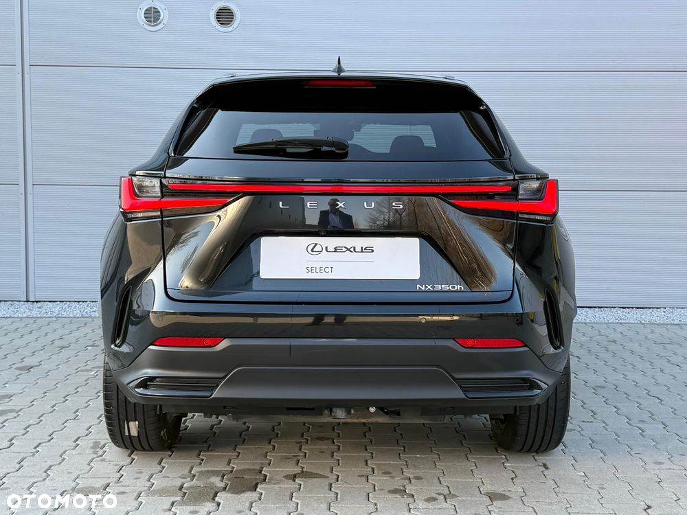 Lexus NX 350h Omotenashi AWD - 16