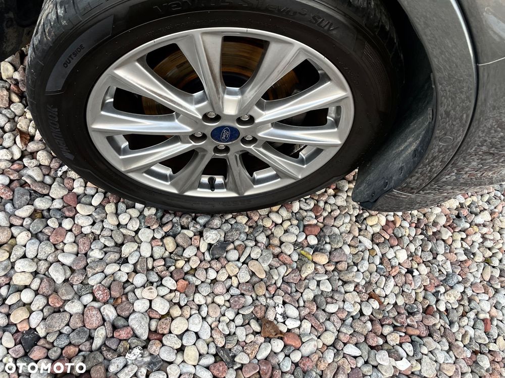 Ford Kuga 2.0 TDCi 4x4 Vignale - 38