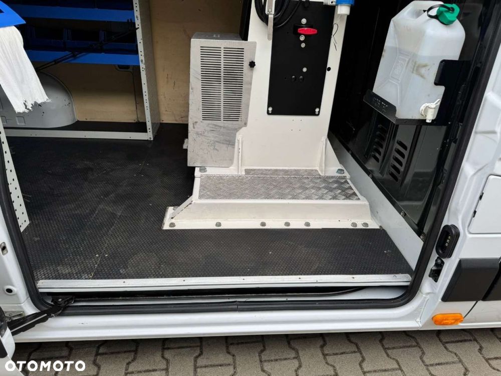 Renault Master Podnosnik Koszowy Klubb K32 12.5m  KAT B do 3.500kg. - 9