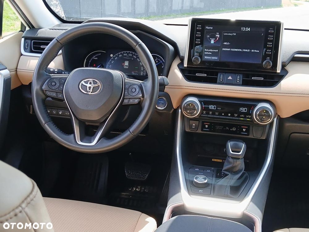 Toyota RAV4 - 24