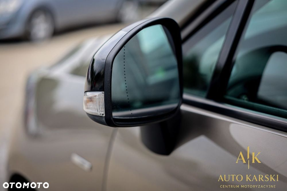 Renault Scenic - 17