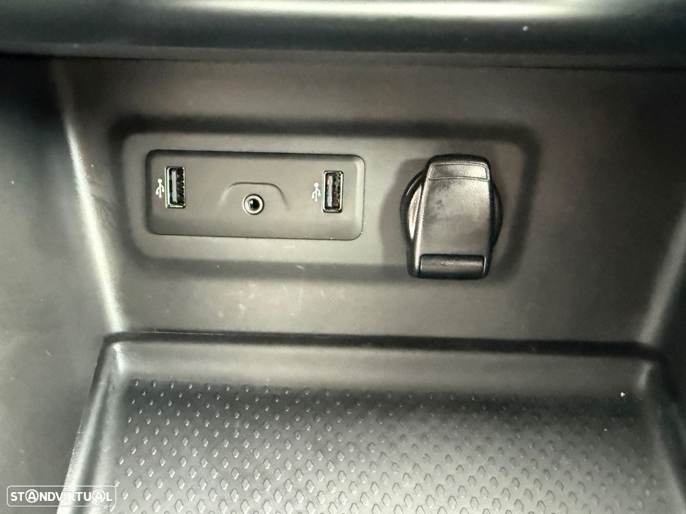 Renault Mégane Sport Tourer 1.3 TCe GT Line - 24