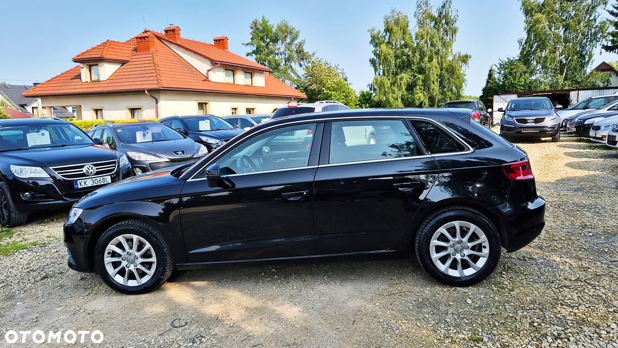 Audi A3 1.2 TFSI Sportback S tronic Ambiente - 19