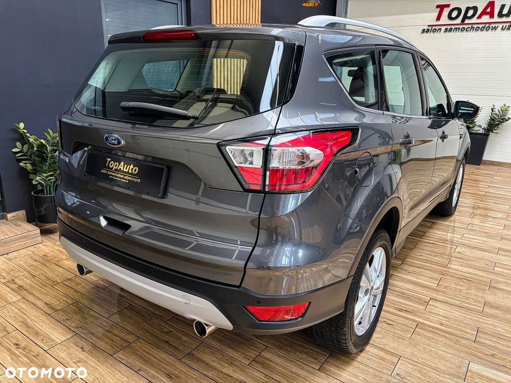 Ford Kuga 1.5 TDCi 2x4 Titanium - 8