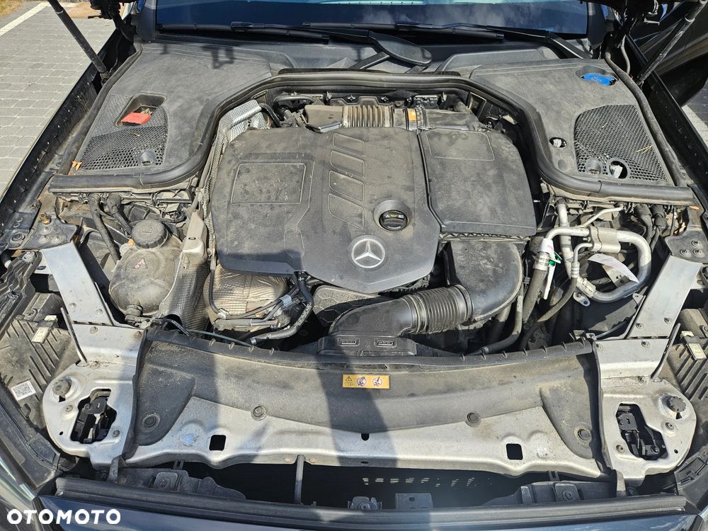 Mercedes-Benz Klasa E 220 d 9G-TRONIC Avantgarde - 14
