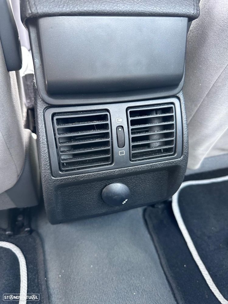 Peugeot 407 1.6 HDi Premium - 12