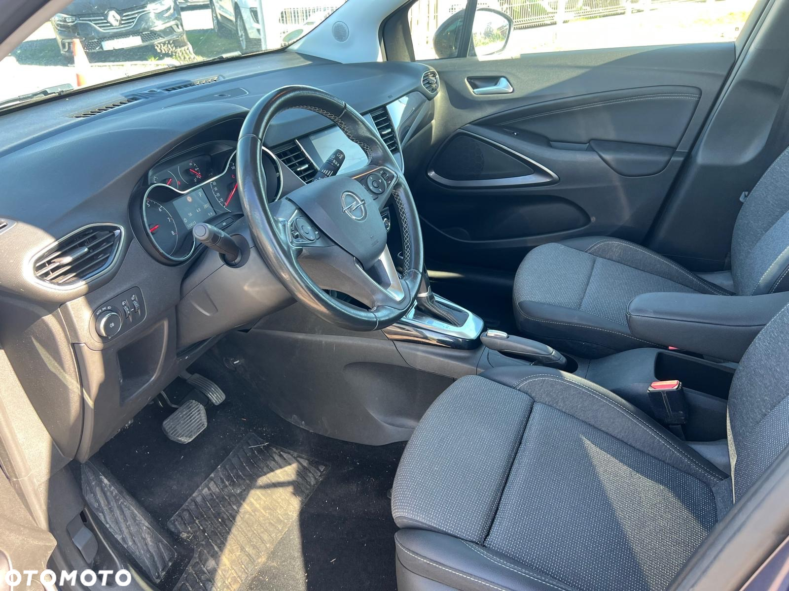 Opel Crossland 1.5 Diesel Automatik Business Edition - 8