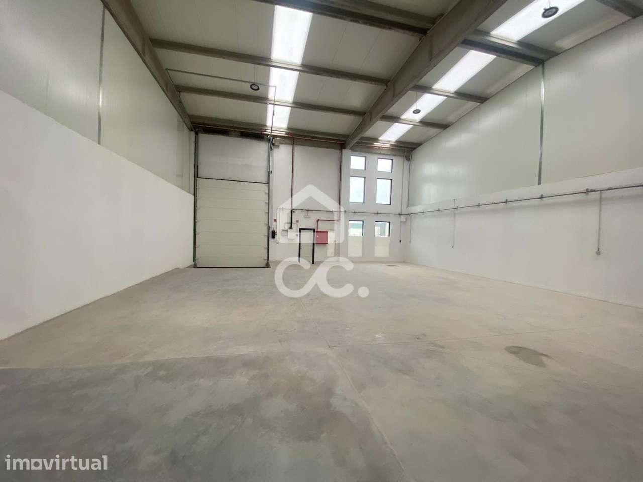Armazém de 365m2 em zona insdustrial do Montijo - Grande imagem: 5/12