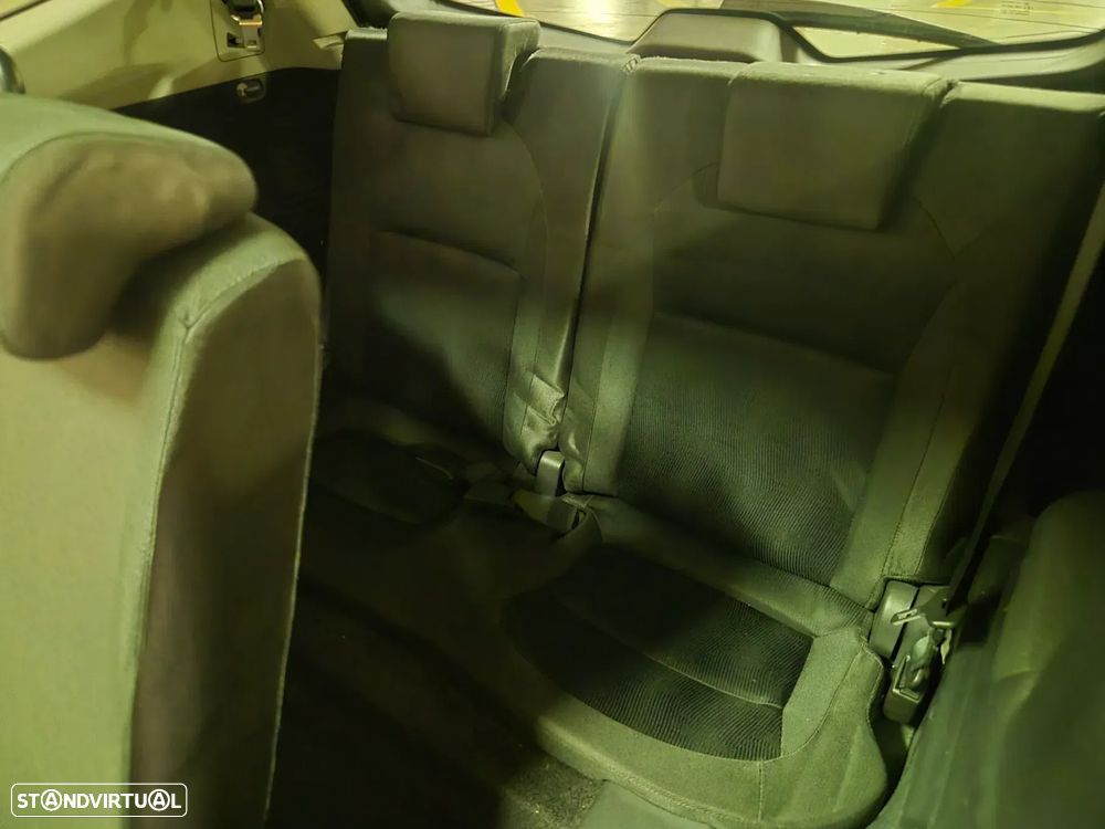 Nissan Qashqai +2 1.5 dCi Tekna Premium 17 - 40