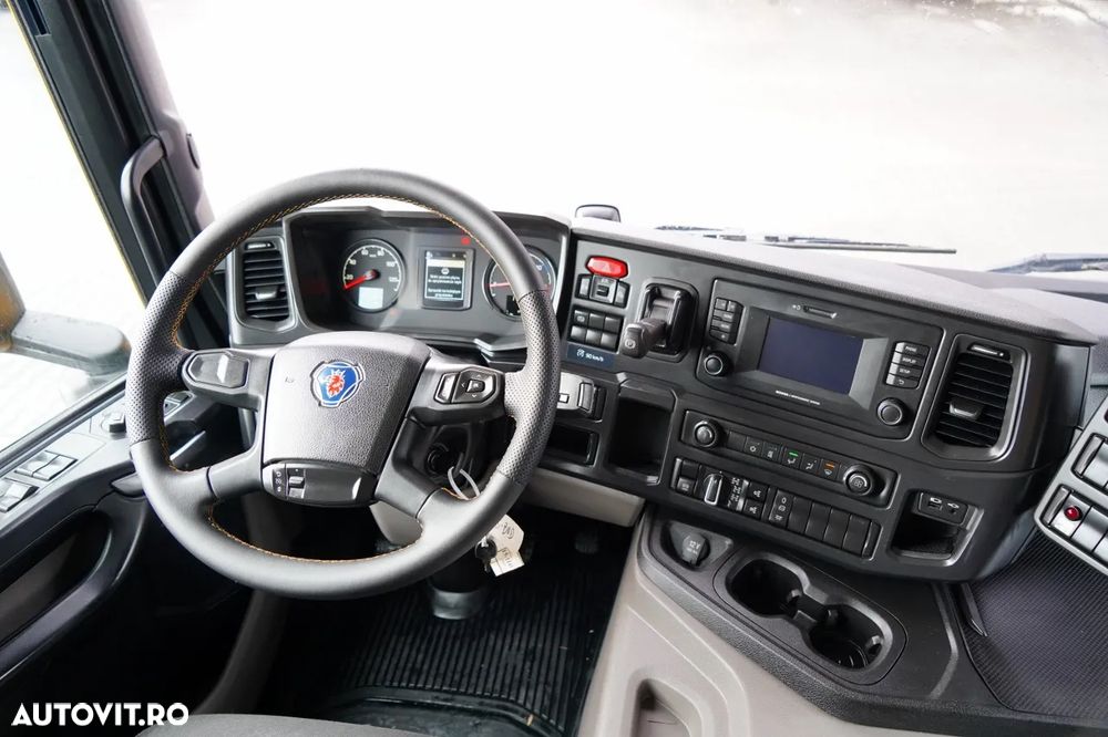 Scania 450 XT / 8x6 / BASCULATOR SPATE / OPTICRUISE / ANVELOPE 100% / EURO 6 - 31