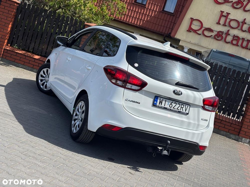 Kia Carens 1.7 CRDi M 7os EU6 - 15