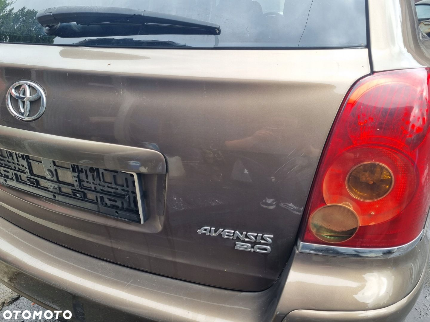TOYOTA AVENSIS II T25 03-06 2005 r. KOMBI 4Q9 KLAPA TYLNA BAGAŻNIKA - 6