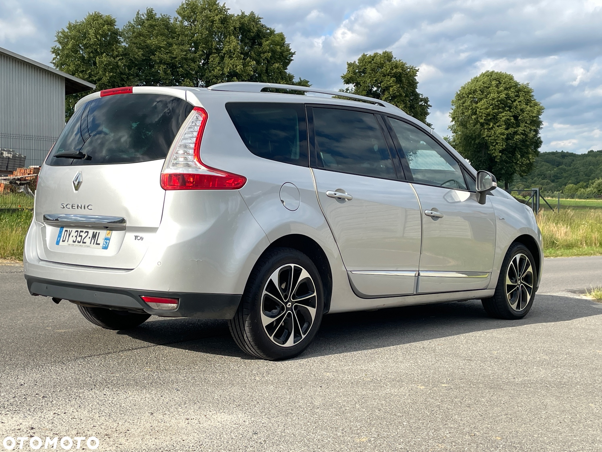 Renault Grand Scenic ENERGY TCe 130 S&S Bose Edition - 7
