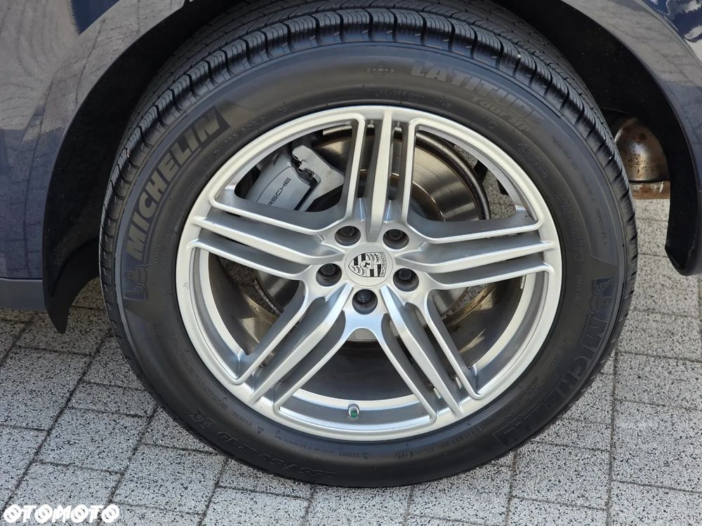 Porsche Macan S - 34