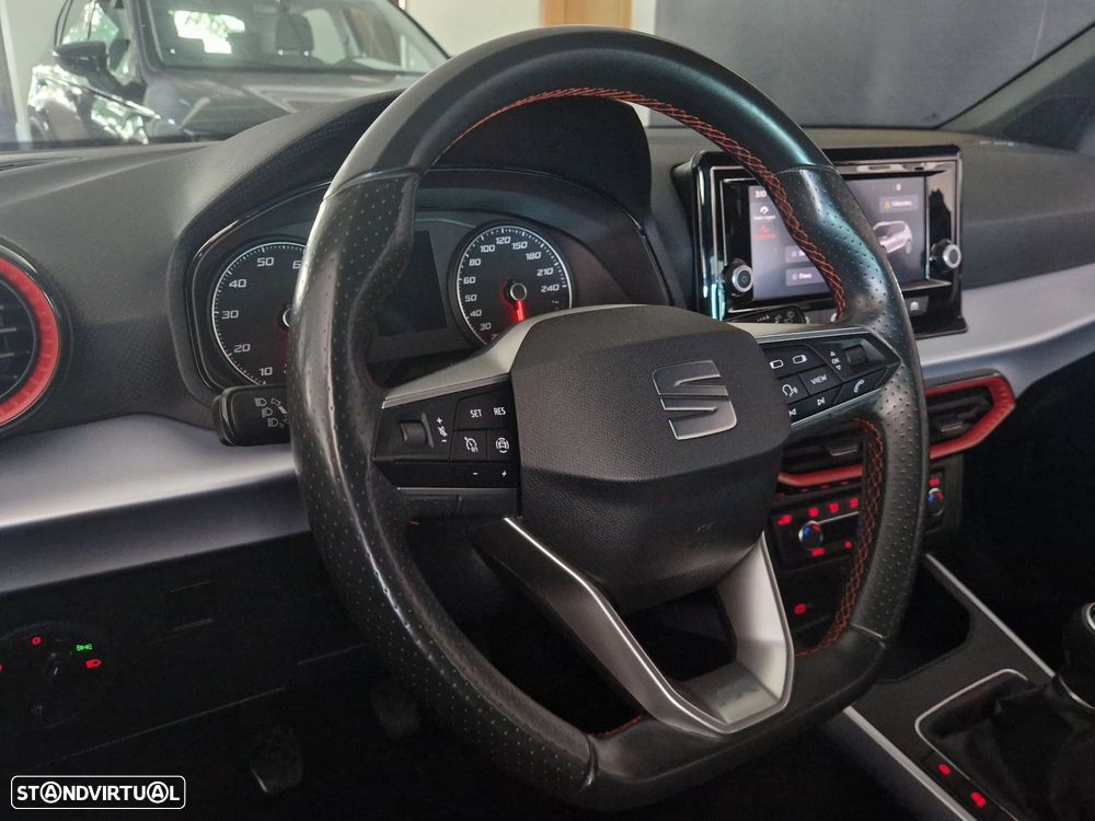 SEAT Arona 1.0 TSI FR - 11