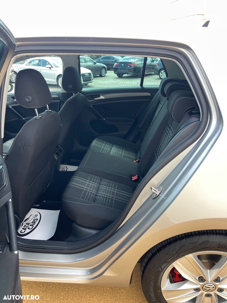 Volkswagen Golf 1.4 TSI BlueMotion Technology Lounge - 26