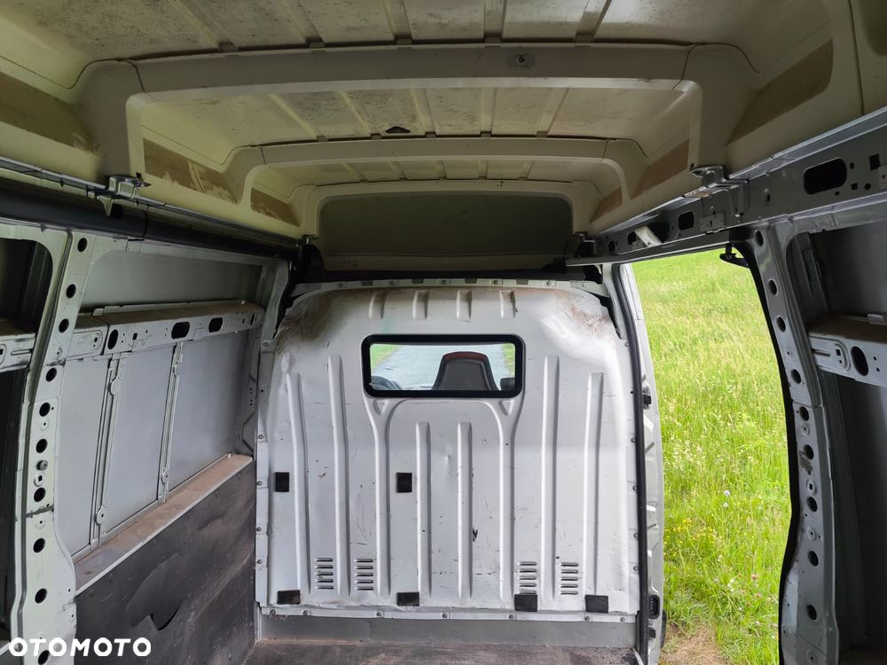 Renault Master - 15