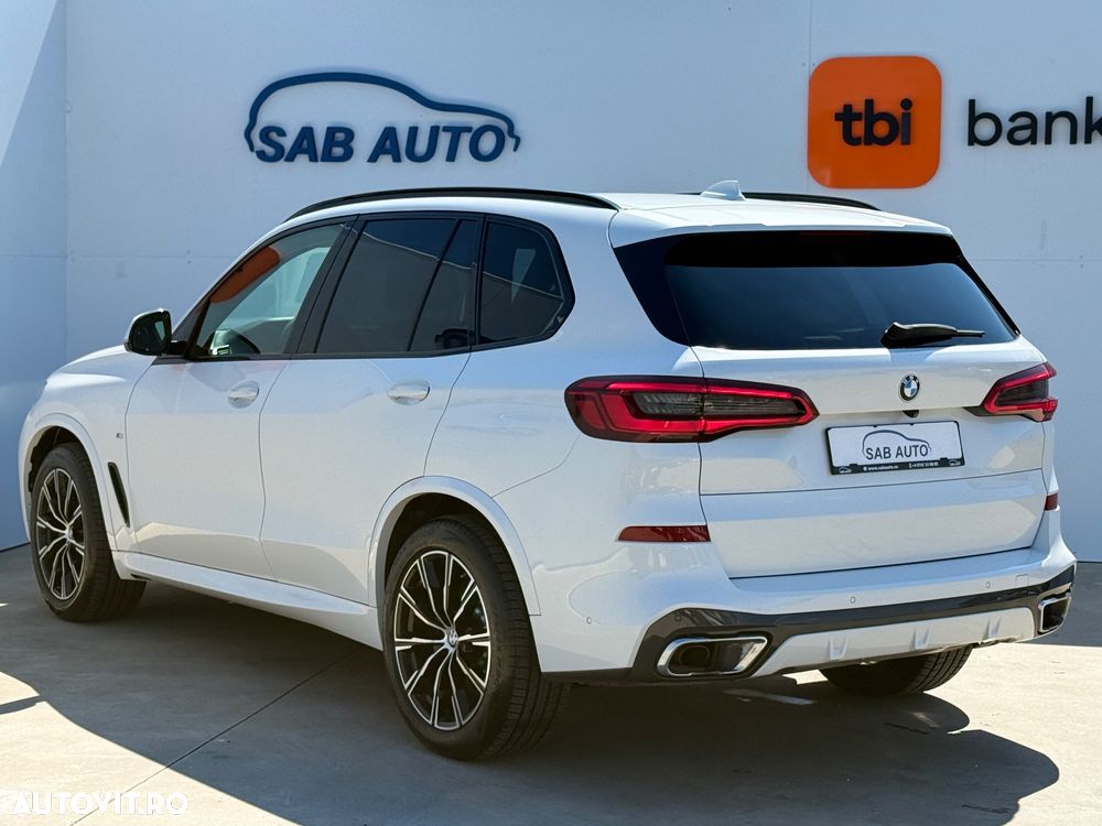BMW X5 xDrive30d xLine - 24
