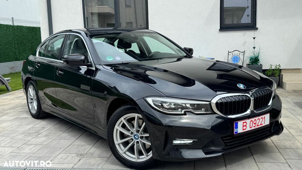 BMW Seria 3 320i Aut. Sport Line - 1