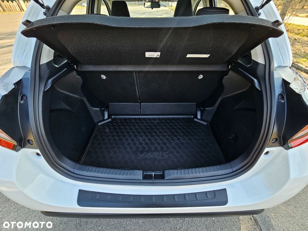 Toyota Yaris 1.0 Comfort - 11