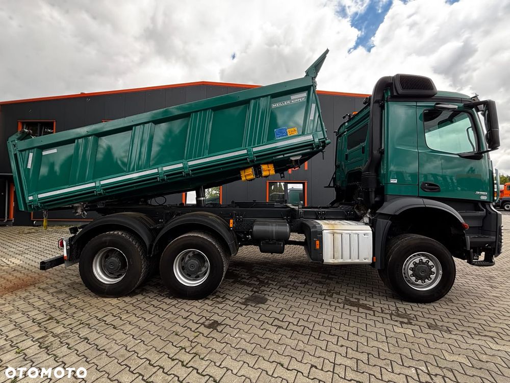 Mercedes-Benz AROCS 3351 6x6 WYWROTKA TRÓJSTRONNA Z BORDMATIKIEM - 10