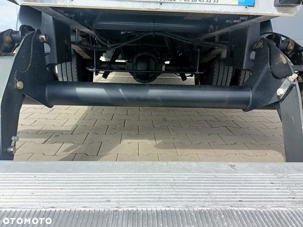 Iveco 35C16 POWER 160KM KONTENER WINDA 750Kg - 8