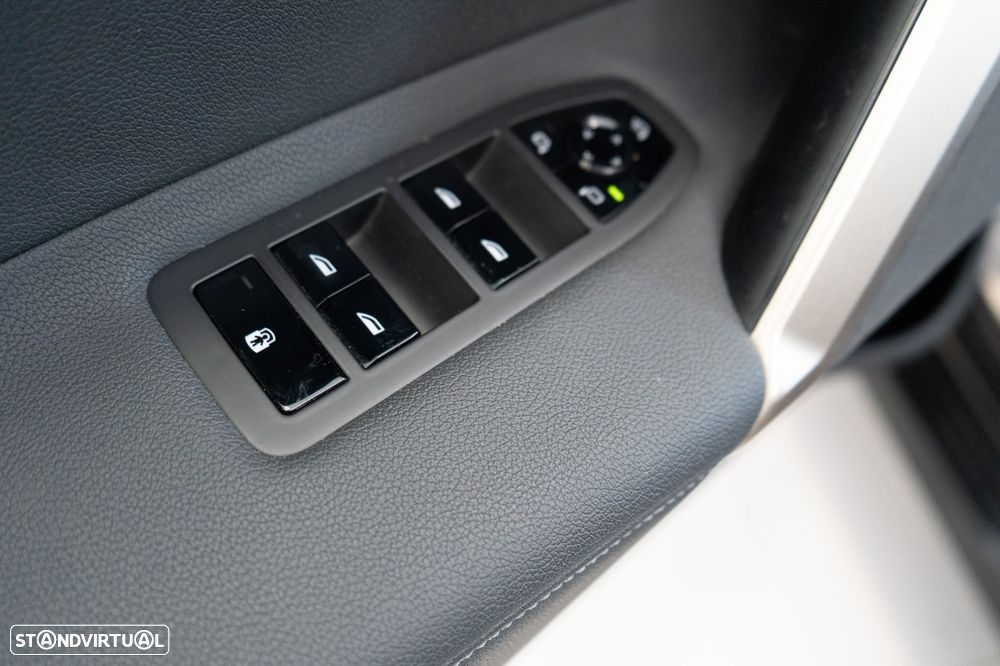 BMW iX xDrive 50 Pack Desportivo - 25