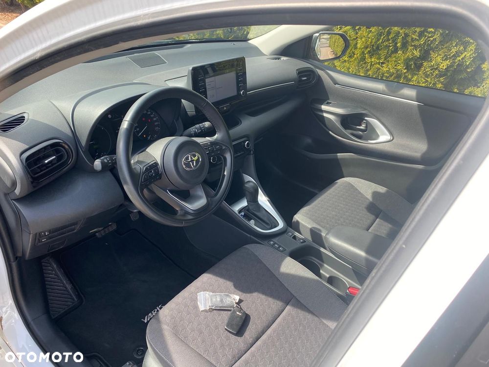 Toyota Yaris - 9
