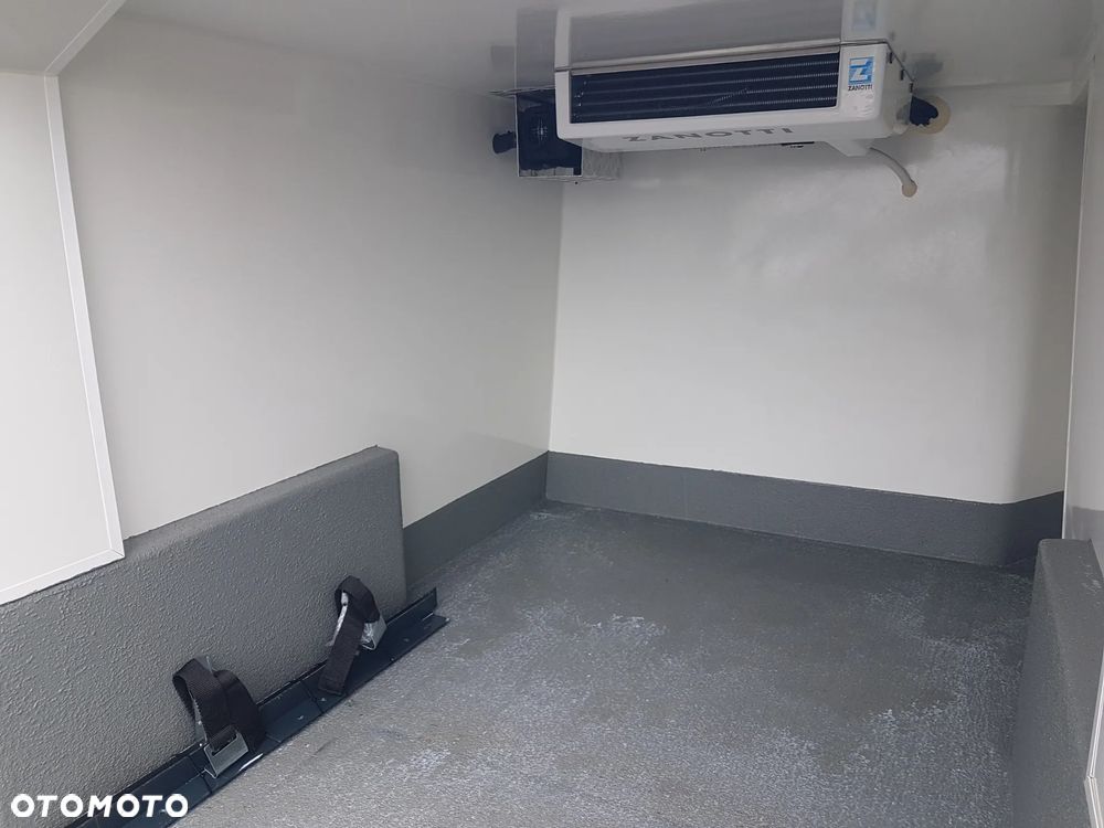 Fiat DOBLO MAXI CHŁODNIA MROŹNIA IZOTERMA GRZANIE AGREGAT ZANOTTI DŁUGI L2H1 KLIMA NAWIGACJA - 26
