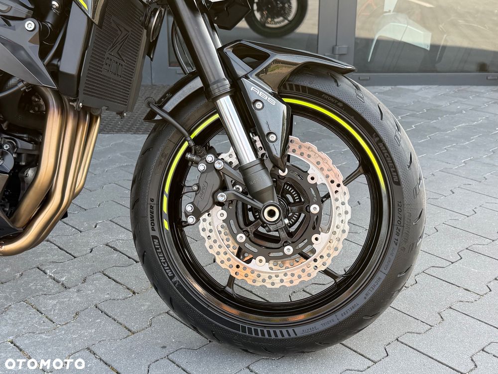 Kawasaki Z 900 - 9