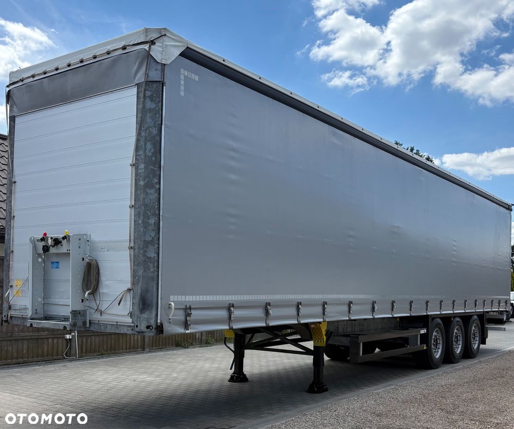 Schmitz Cargobull Standard Podnoszona Oś Idealny Stan - 13