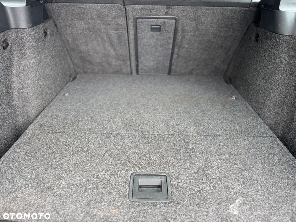 Skoda Octavia Combi 1.6 TDI DPF Ambiente - 18