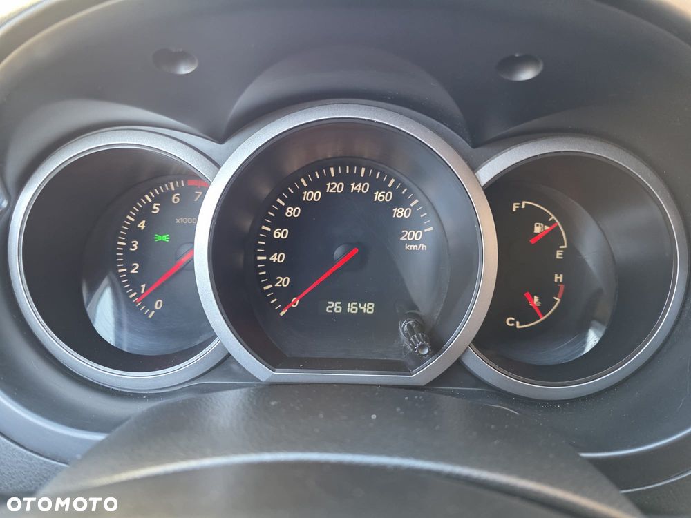 Suzuki Grand Vitara 1.6 De luxe - 12