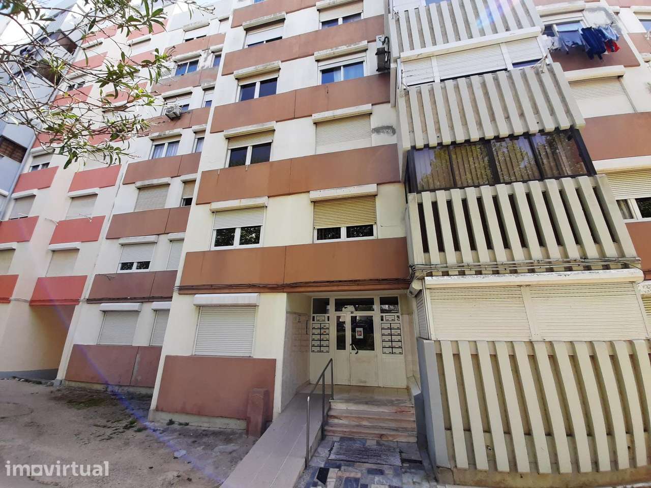 Apartamento T3 próximo do Terminal Fluvial - Grande imagem: 2/19