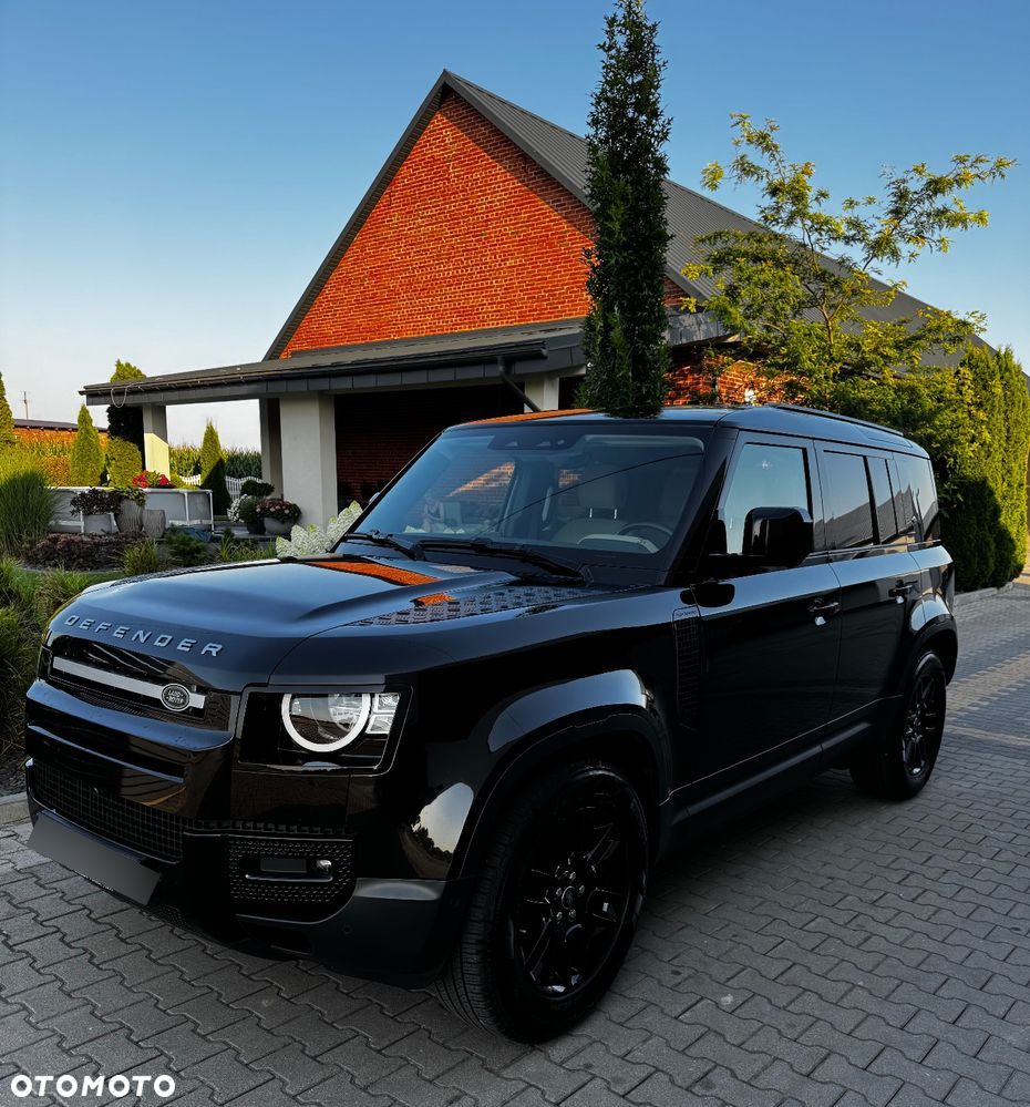 Land Rover Defender 110 2.0 D240 - 1