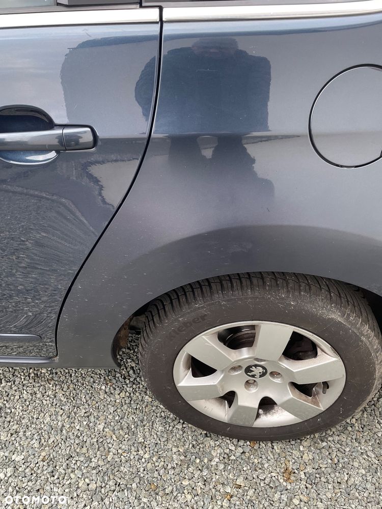 Peugeot 5008 HDI FAP 115 Family - 6