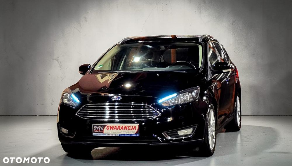 Ford Focus 1.0 EcoBoost Titanium - 27
