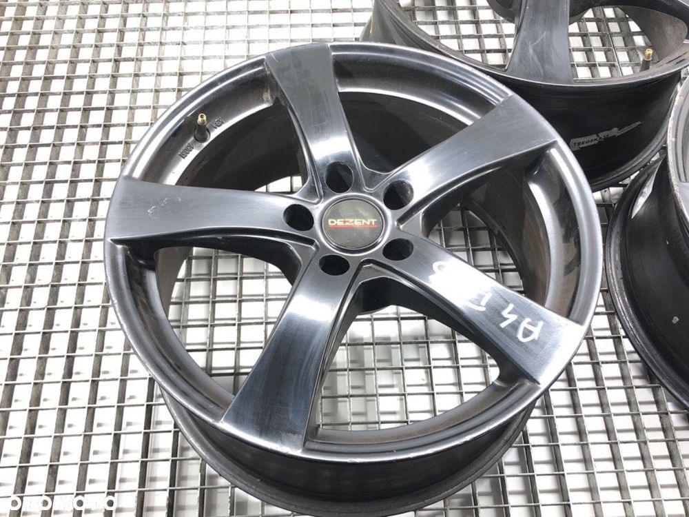 FELGI ALUMINIOWE KOMPLET 18 8J 5X112 ET35 ŚRODEK CENTR. 70.1  AUDI A4 B8 (8K2) 2007 - 2015 - 5