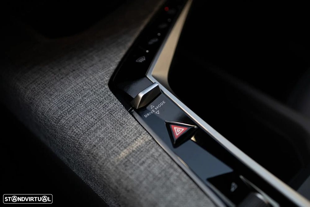 Peugeot E-3008 73 kWh Allure - 19