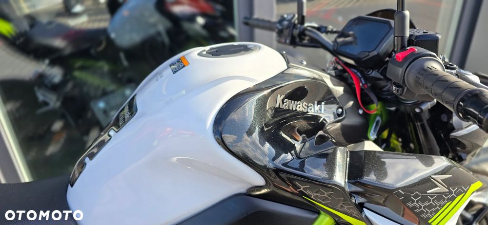 Kawasaki Z 900 - 11
