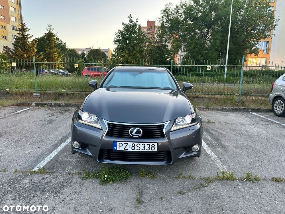 Lexus GS - 2
