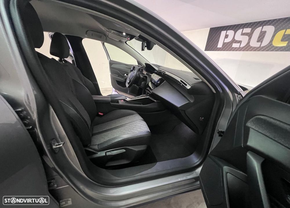 Peugeot 408 1.2 PureTech Allure EAT8 - 18