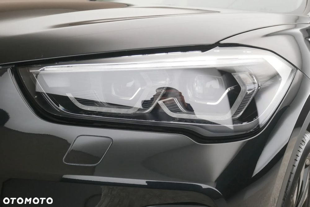 BMW X1 sDrive18i Sport Line - 7