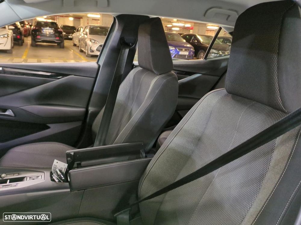 DS DS4 1.5 BlueHDi Bastille + EAT8 - 5