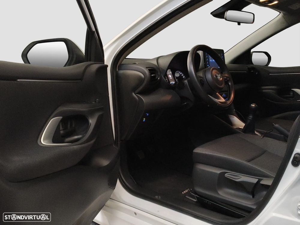 Toyota Yaris 1.0 VVT-i Comfort Plus - 13