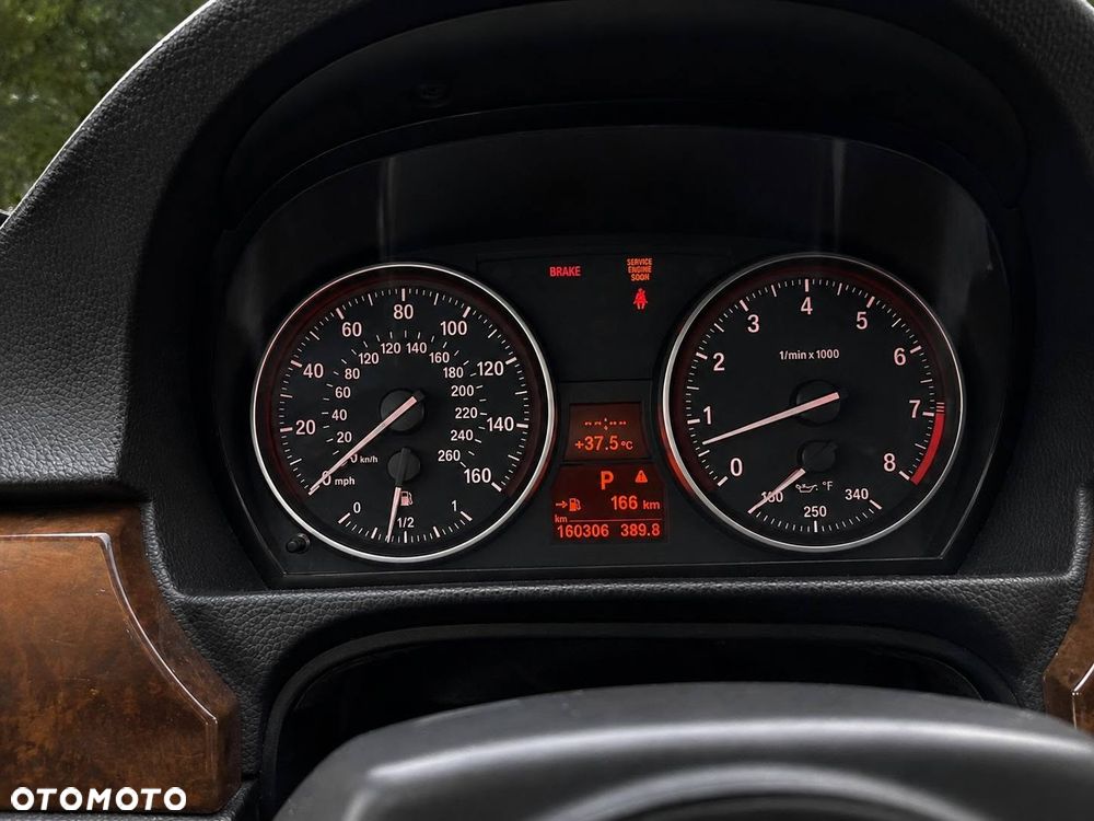 BMW Seria 3 335i - 10