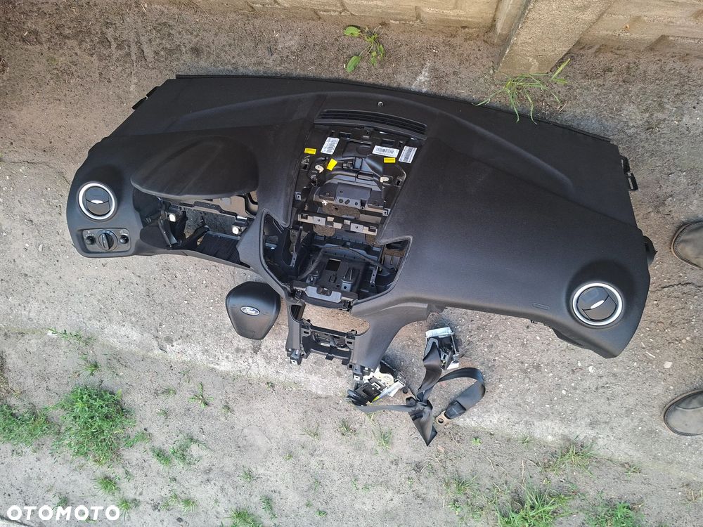 ford fiesta mk7 lift- DESKA KONSOLA AIRBAG PODUSZKI NAPINACZE PASY ORYGINAŁ  poznan - 1