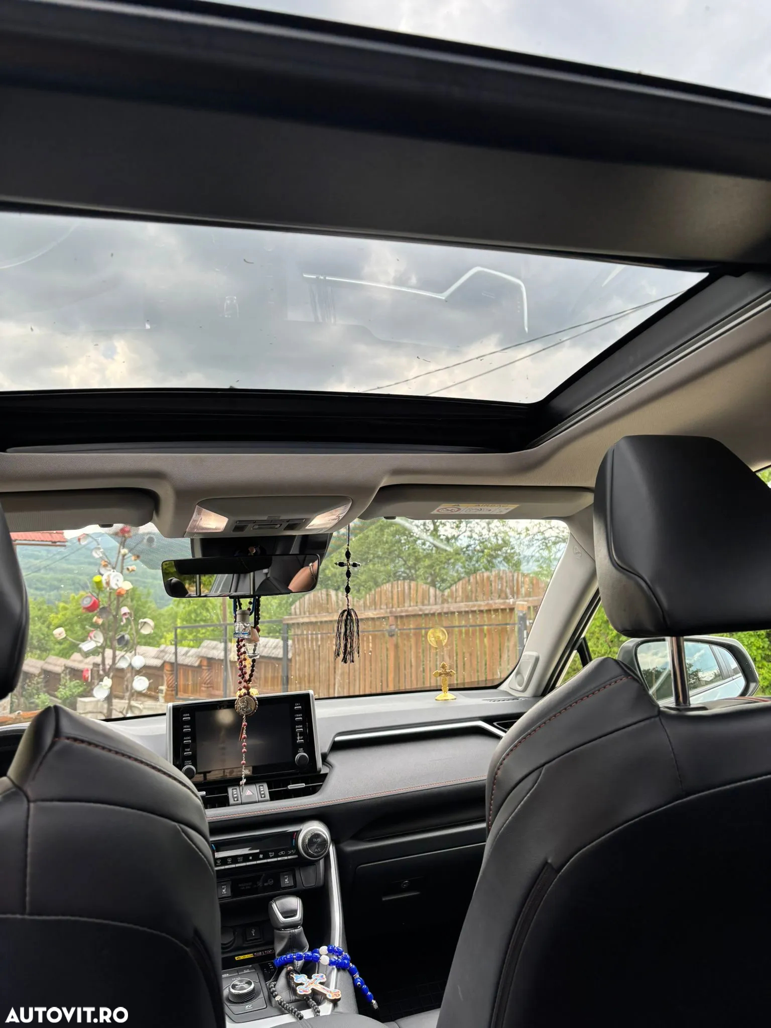 Toyota RAV4 - 5