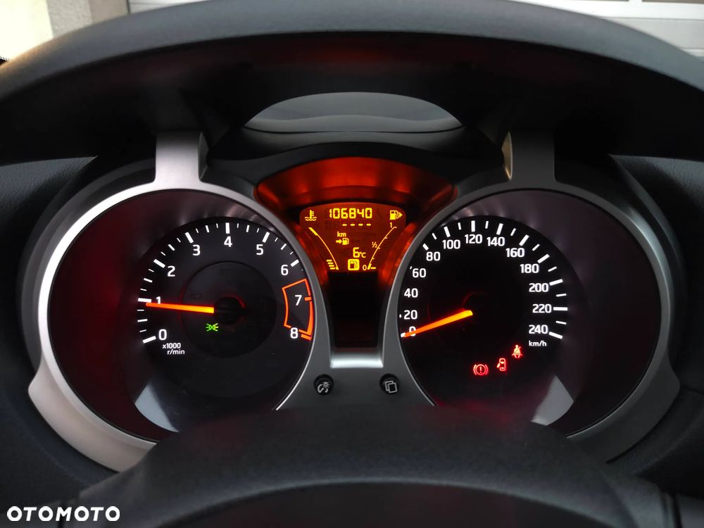 Nissan Juke 1.6 Tekna S&S - 24