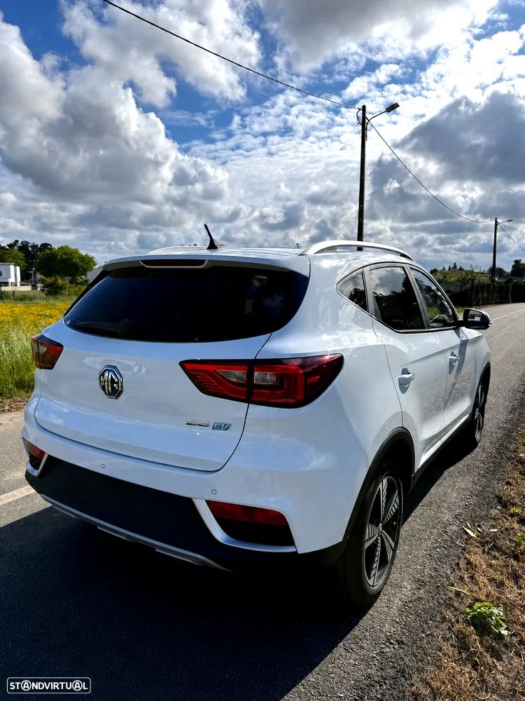 MG ZS Luxury - 6